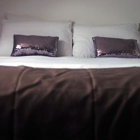 Hotel Des Amandiers Καγιέν Εξωτερικό φωτογραφία